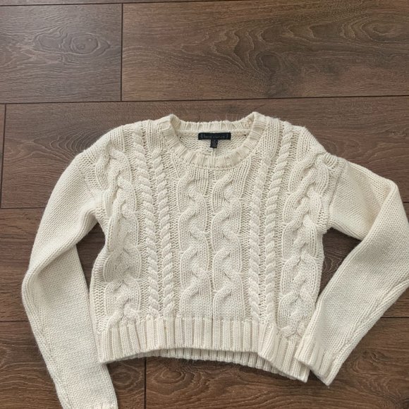 White XS cropped sweater - Picture 2 of 4